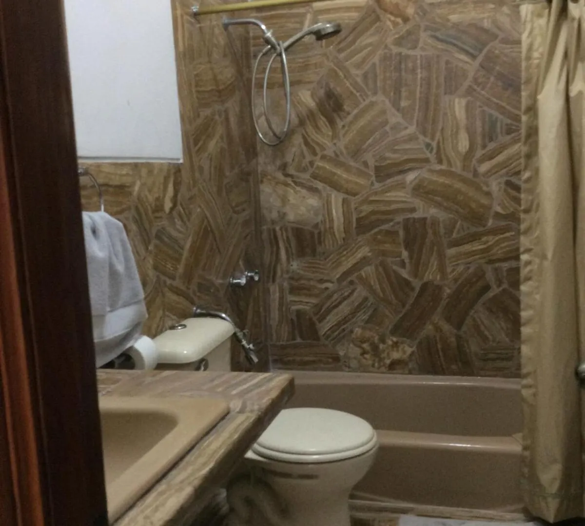 Apartment Comfortable In Urdesa Guayaquil 0*,  Equador